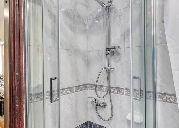 Spacious Traditional 3 Bedroom House With Yard Jbar1-1 Tatil Evi *