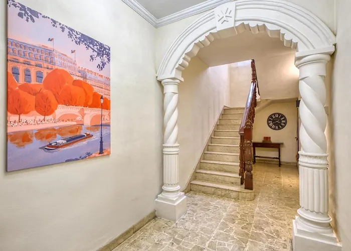 Vakantiehuis Spacious Traditional 3 Bedroom House With Yard Jbar1-1 San Ġiljan