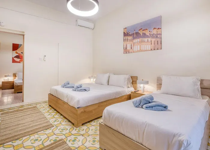 Casa de Férias Spacious Traditional 3 Bedroom House With Yard Jbar1-1