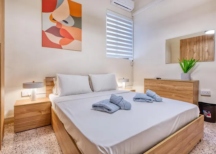 Casa de Férias Spacious Traditional 3 Bedroom House With Yard Jbar1-1 St. Julian's