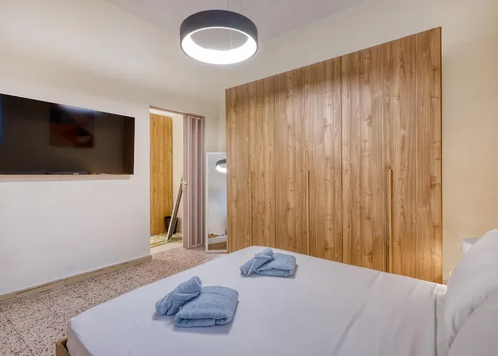 Casa de Férias Spacious Traditional 3 Bedroom House With Yard Jbar1-1 *